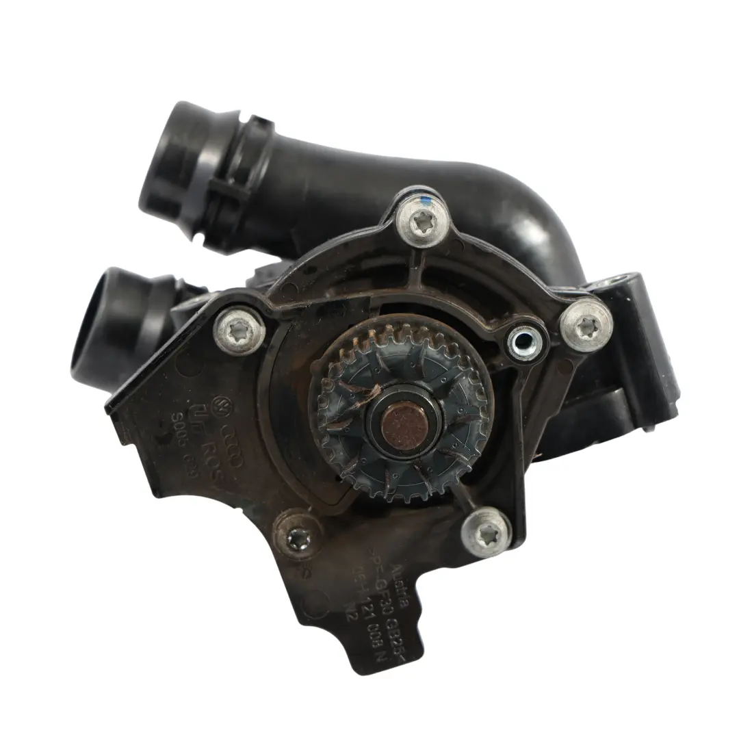 CDNB Benzin Motor Wasser Pumpe für Audi A5 8T 2.0 TFSI mit Teilenummer 06H121026DR Audi A5 8T 2.0 TFSI CDNB Benzin Motor Wasser Pumpe - SKU 06H121026DR - Teilenummer 06H121026DR