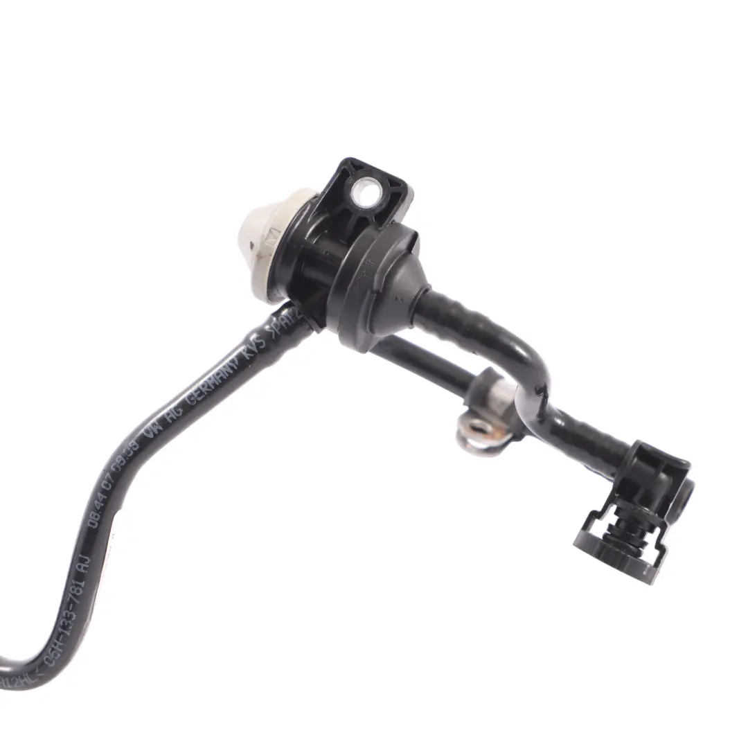 Audi A5 S5 8T Vacuum Pipe Hose Line Valve 06H133781AJ - SKU 06H133781CB - Part number 06H133781CB