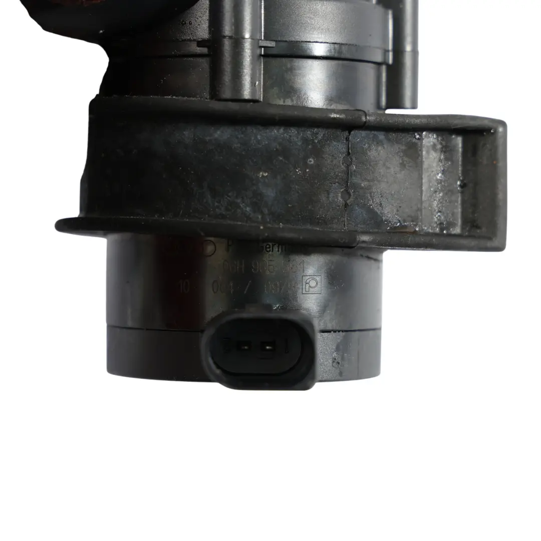 CDNB Bomba De Agua Auxiliar Adicional para Audi A5 8T 2.0 TFSI con número de pieza 06H965561 Audi A5 8T 2.0 TFSI CDNB Bomba De Agua Auxiliar Adicional - SKU 06H965561 - Número de pieza 06H965561