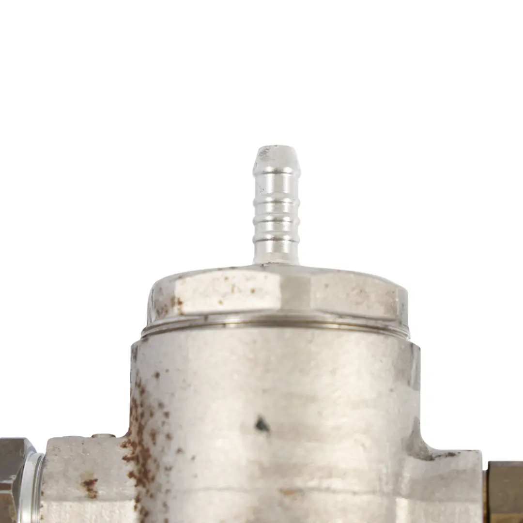Audi A5 8T 2.0 TFSI CDNB Pompe À Carburant Haute Pression - SKU 06J127025D - Numéro de pièce 06J127025D