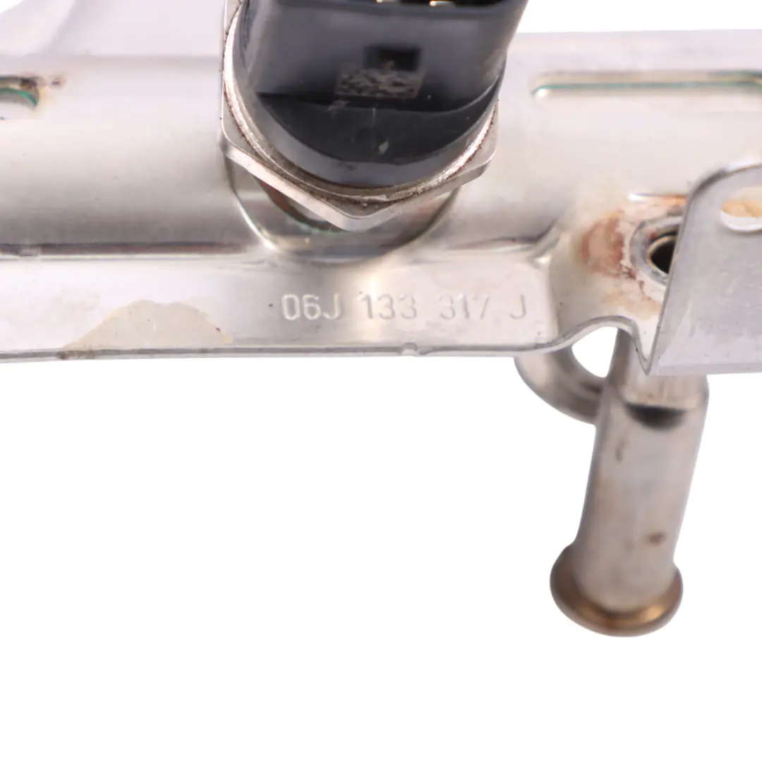 System Injection Rail to Audi A5 8T Petrol Fuel with Part number 06J133317J Audi A5 8T Petrol Fuel System Injection Rail - SKU 06J133317J - Part number 06J133317J