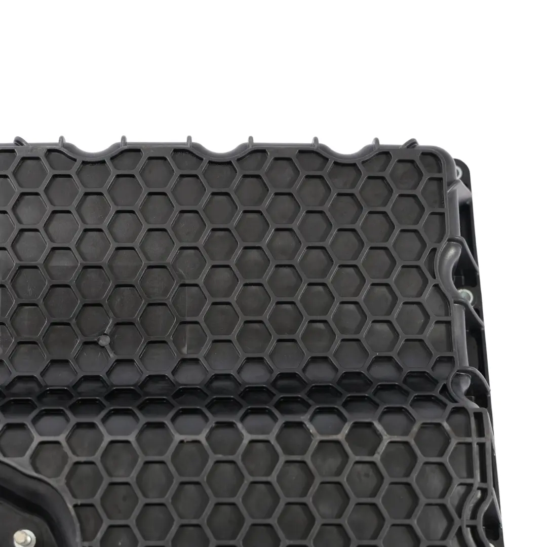 Couvercle Inférieur D'Huile Moteur Essence pour Audi S3 8V 2.0 TFSI à propos du numéro de pièce 06K103600R Audi S3 8V 2.0 TFSI Couvercle Inférieur D'Huile Moteur Essence - SKU 06K103600R - Numéro de pièce 06K103600R