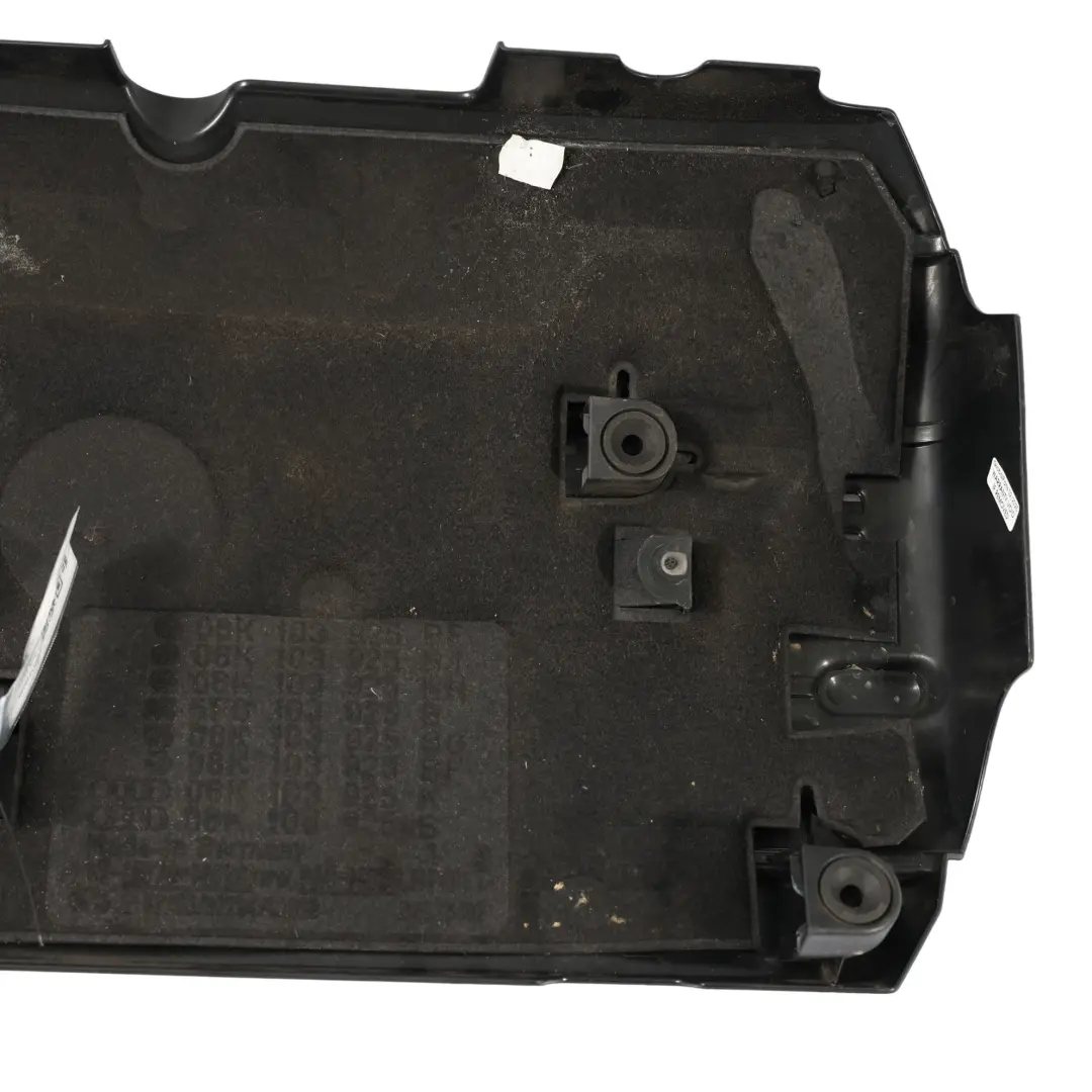 Górna Osłona Pokrywa Silnika Panel do Audi TT FV 2.0 TFSI Benzyna o numerze 06K103925K Audi TT FV 2.0 TFSI Benzyna Górna Osłona Pokrywa Silnika Panel - SKU 06K103925K - Numer Części 06K103925K