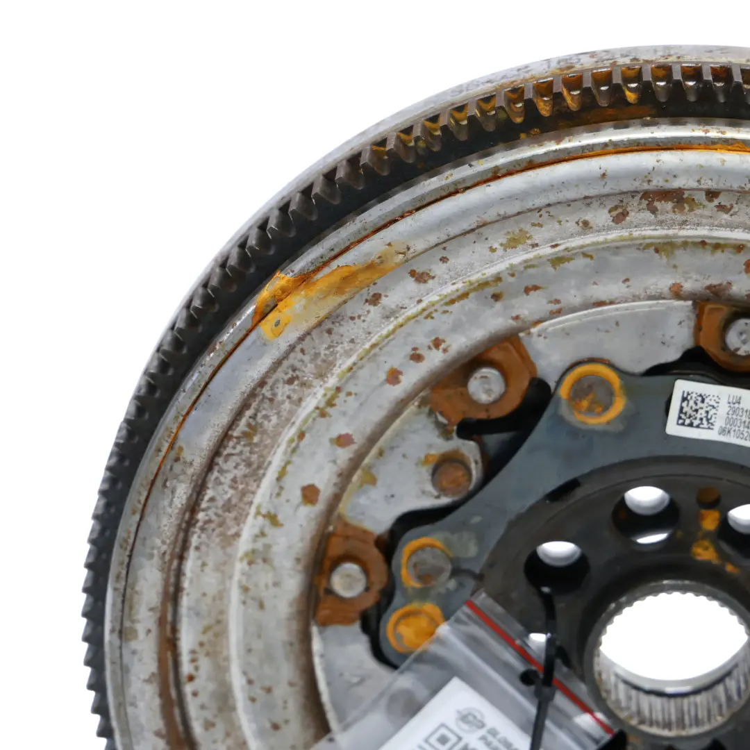 5G 2.0 TSI CHHA Dual Mass Flywheel Automatic 06K105266A to VW Volkswagen Golf with Part number 06K105266AC VW Volkswagen Golf 5G 2.0 TSI CHHA Dual Mass Flywheel Automatic 06K105266A - SKU 06K105266AC - Part number 06K105266AC