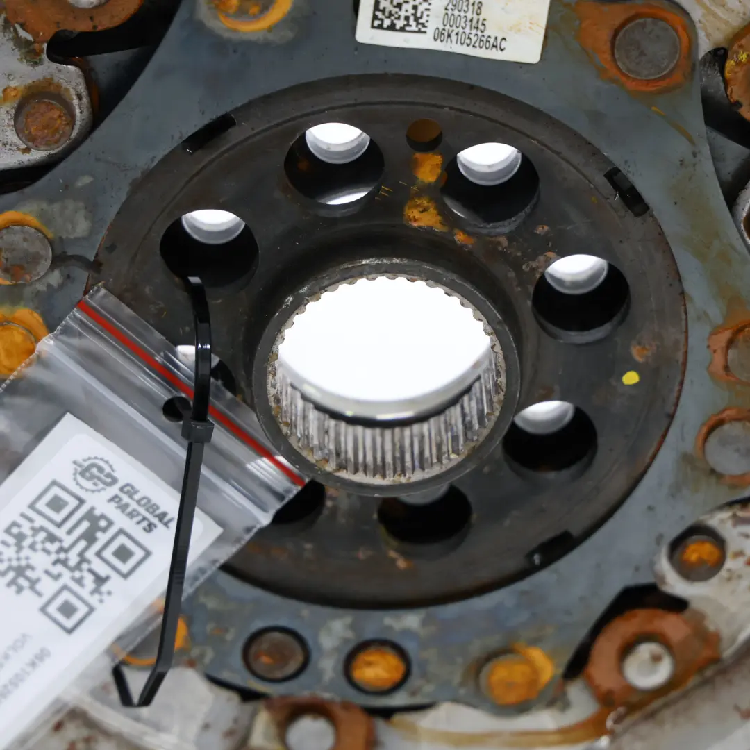 5G 2.0 TSI CHHA Zweimassen Schwungrad Automatik 06K105266A für VW Volkswagen Golf mit Teilenummer 06K105266AC VW Volkswagen Golf 5G 2.0 TSI CHHA Zweimassen Schwungrad Automatik 06K105266A - SKU 06K105266AC - Teilenummer 06K105266AC