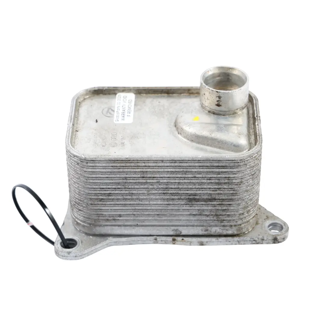 Getriebeölkühler Kühlmitteleinheit 2.0 Benzin für Audi S3 8V mit Teilenummer 06L117021G Audi S3 8V Getriebeölkühler Kühlmitteleinheit 2.0 Benzin - SKU 06L117021G - Teilenummer 06L117021G
