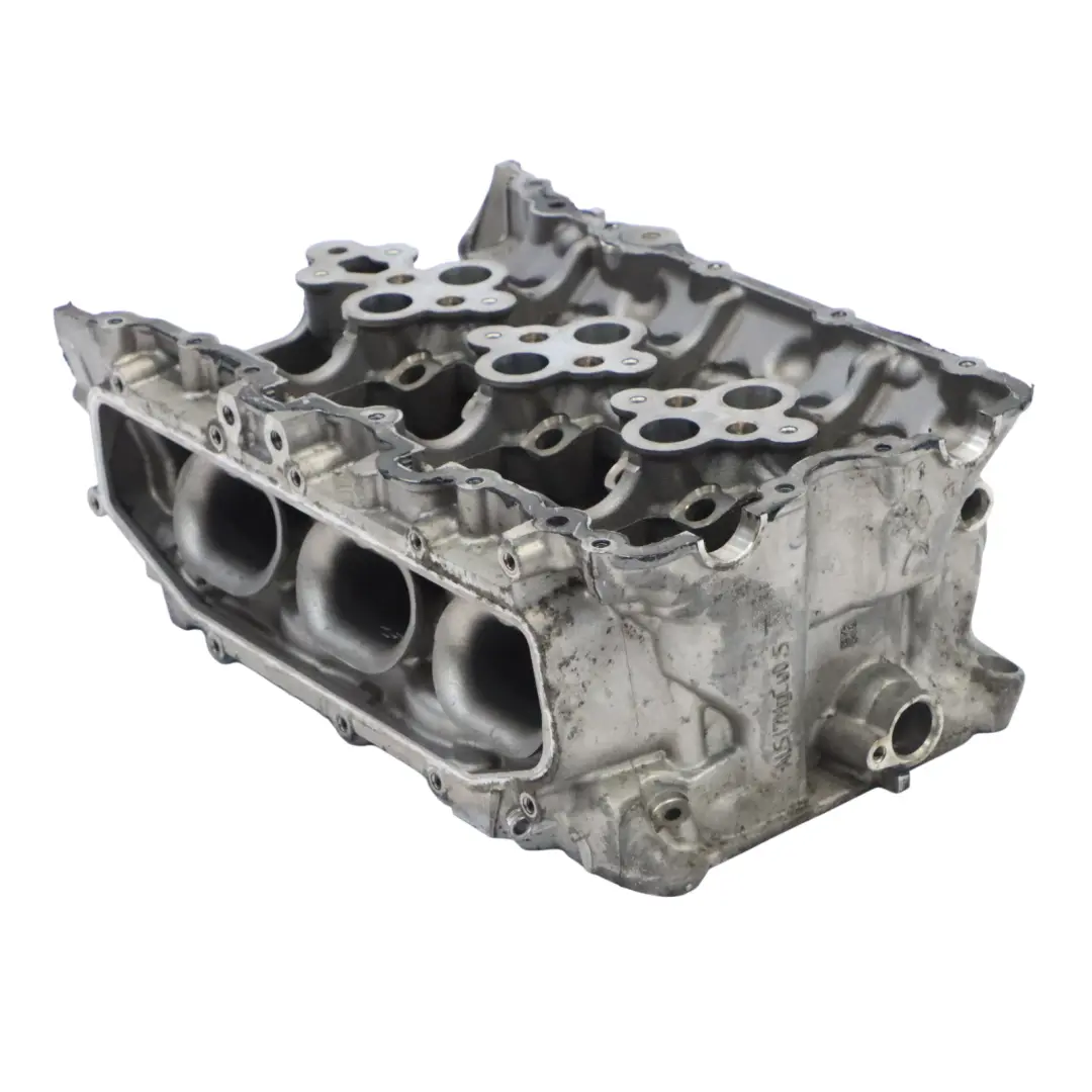 CWGD Głowica Silnika Cylindry 1-3 Prawa 06M103404AF do Audi A4 S4 B9 3.0 TFSI o numerze 06M103062AK Audi A4 S4 B9 3.0 TFSI CWGD Głowica Silnika Cylindry 1-3 Prawa 06M103404AF - SKU 06M103062AK - Numer Części 06M103062AK