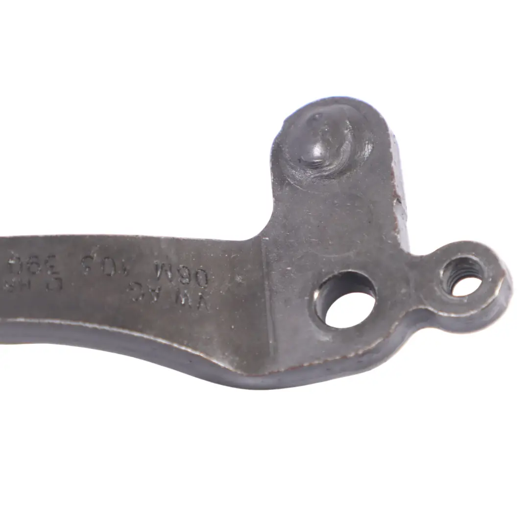 Posteriore Destra Motore Supporto Staffa Di Sollevamento per Audi S4 B9 con numero di parte 06M103390S Audi S4 B9 Posteriore Destra Motore Supporto Staffa Di Sollevamento - SKU 06M103390S - Numero di parte 06M103390S