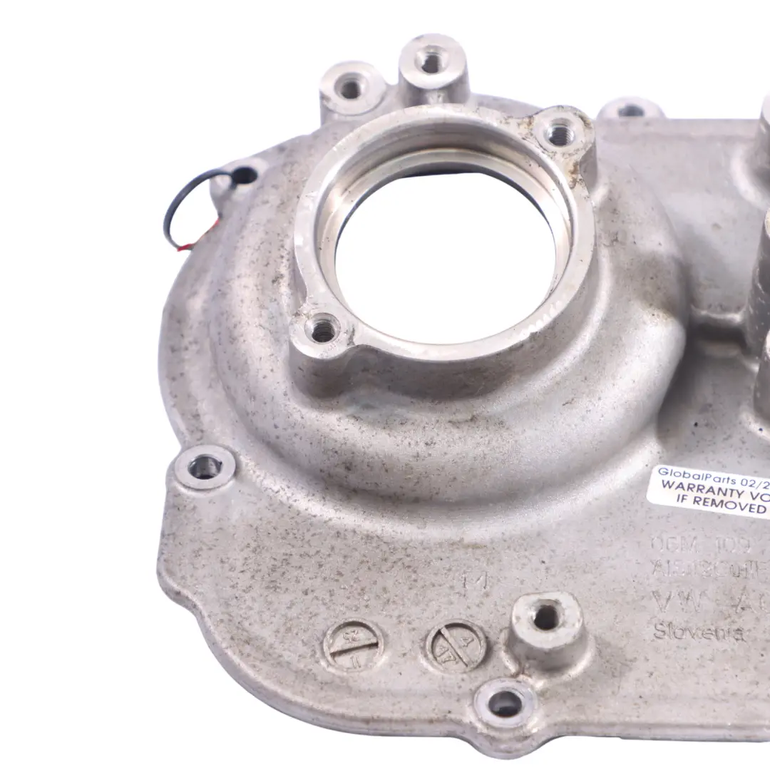 Cylinder Head Rocker Cover Right O/S to Audi A4 S4 B9 Engine with Part number 06M109286F Audi A4 S4 B9 Engine Cylinder Head Rocker Cover Right O/S - SKU 06M109286F - Part number 06M109286F