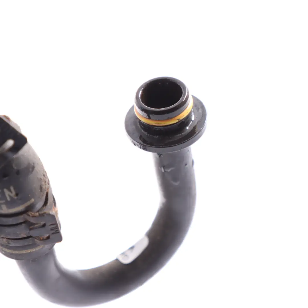 Water Hose Union Radiator Pipe Tube to Audi S4 B7 with Part number 079121131BC Audi S4 B7 Water Hose Union Radiator Pipe Tube - SKU 079121131BC - Part number 079121131BC