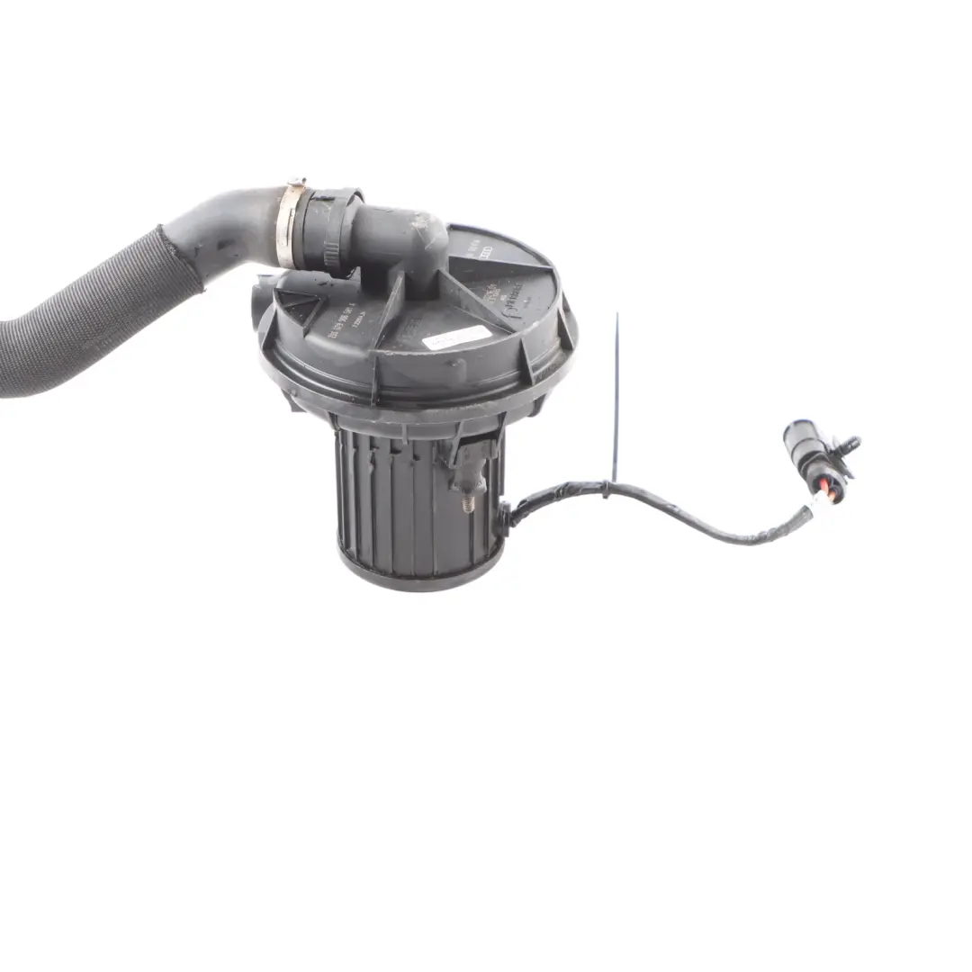 Secondary Air Pump Unit Pressure Hose to Audi S4 B6 with Part number 079906601A Audi S4 B6 Secondary Air Pump Unit Pressure Hose - SKU 079906601A - Part number 079906601A