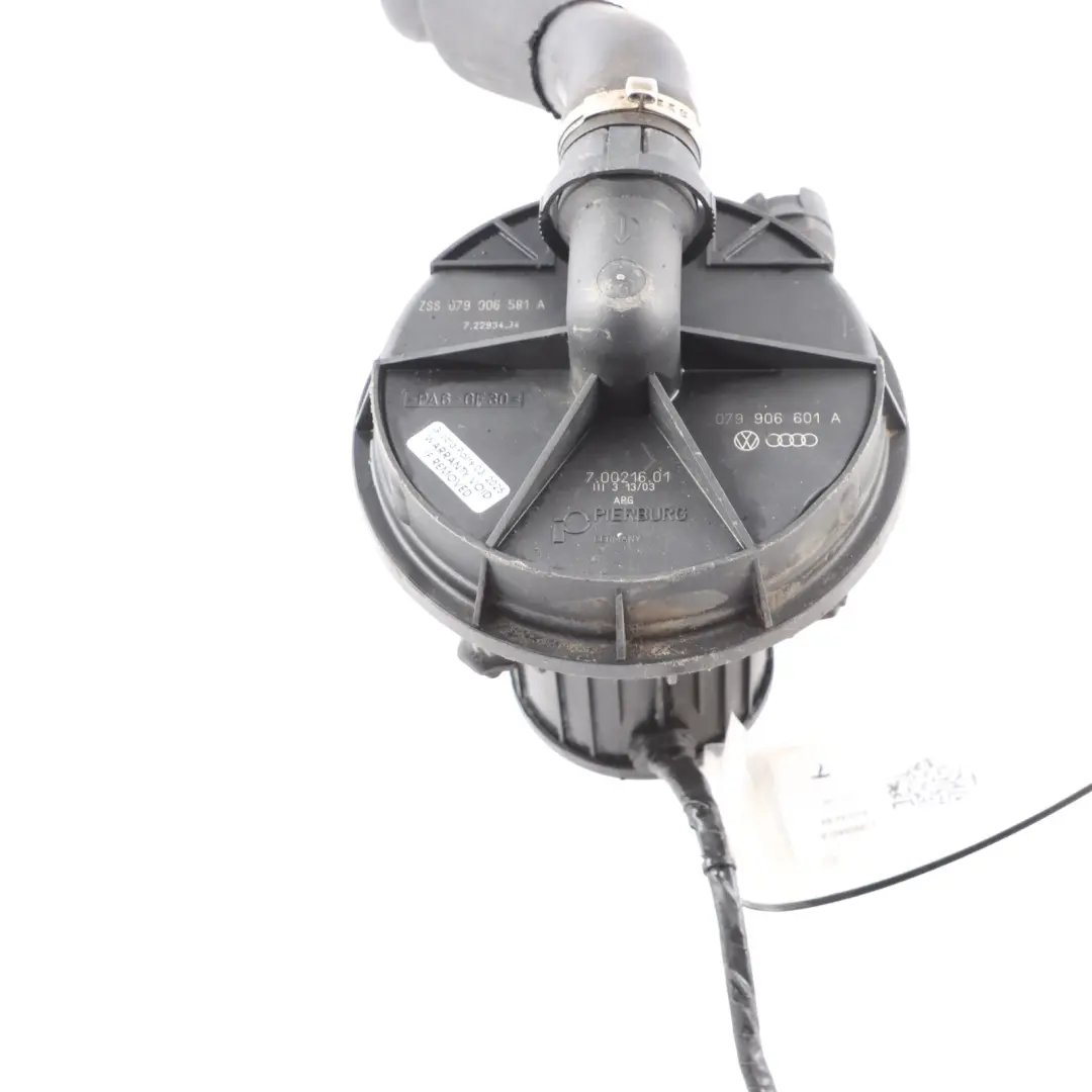 Secondary Air Pump Unit Pressure Hose to Audi S4 B6 with Part number 079906601A Audi S4 B6 Secondary Air Pump Unit Pressure Hose - SKU 079906601A - Part number 079906601A