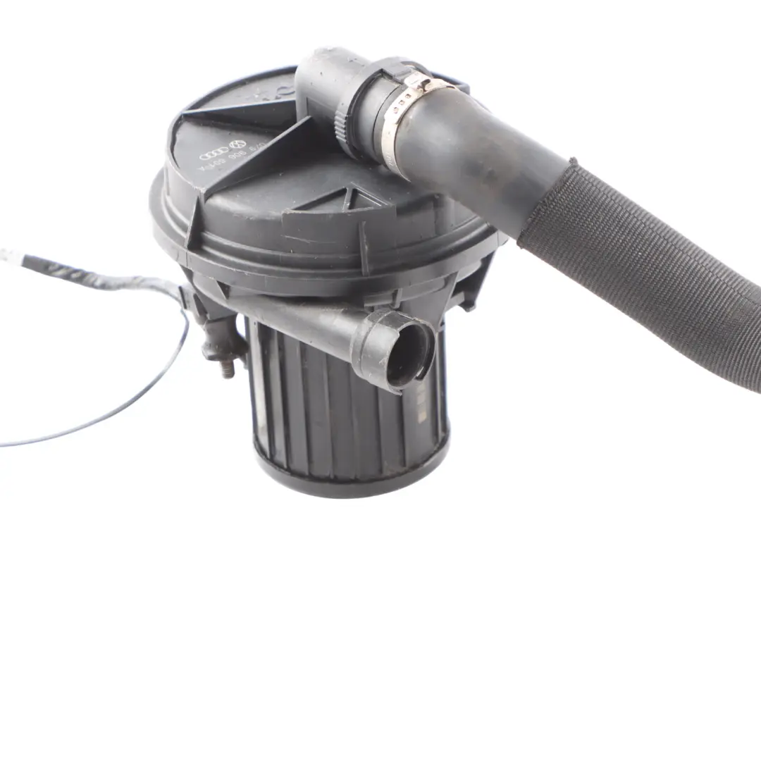 Secondary Air Pump Unit Pressure Hose to Audi S4 B6 with Part number 079906601A Audi S4 B6 Secondary Air Pump Unit Pressure Hose - SKU 079906601A - Part number 079906601A