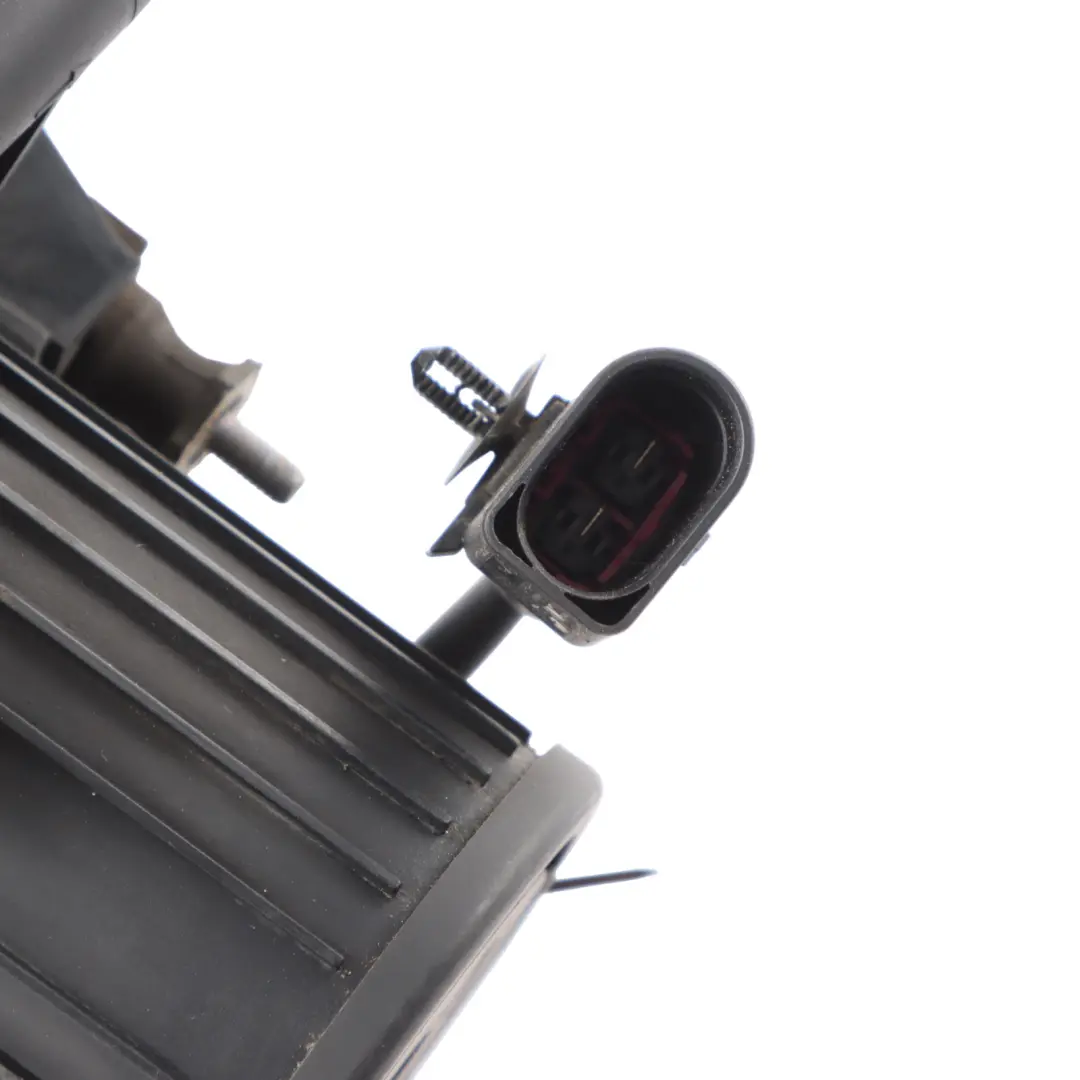 Secondary Air Pump to Audi A4 S4 B7 4.2 V8 Engine with Part number 079906601E Audi A4 S4 B7 4.2 V8 Engine Secondary Air Pump - SKU 079906601E - Part number 079906601E