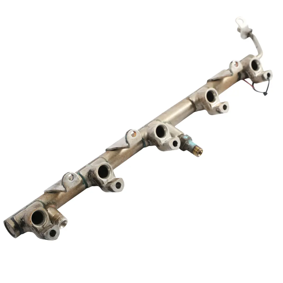 Audi S8 D3 Gasolina Inyector Tubo Rail Pipe Izquierda - SKU 07L133315A - Número de pieza 07L133315A