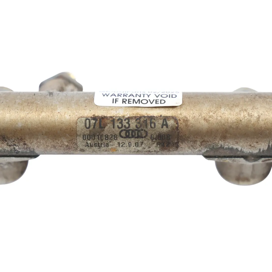 Audi S8 D3 Petrol Fuel Injector Tube Rail Pipe Right O/S - SKU 07L133316A - Part number 07L133316A