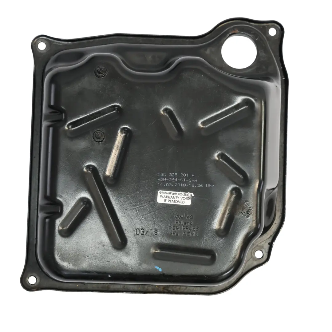 Automatik Getriebe Getriebeölwanne für Audi S3 8V mit Teilenummer 0GC325201L Audi S3 8V Automatik Getriebe Getriebeölwanne - SKU 0GC325201L - Teilenummer 0GC325201L