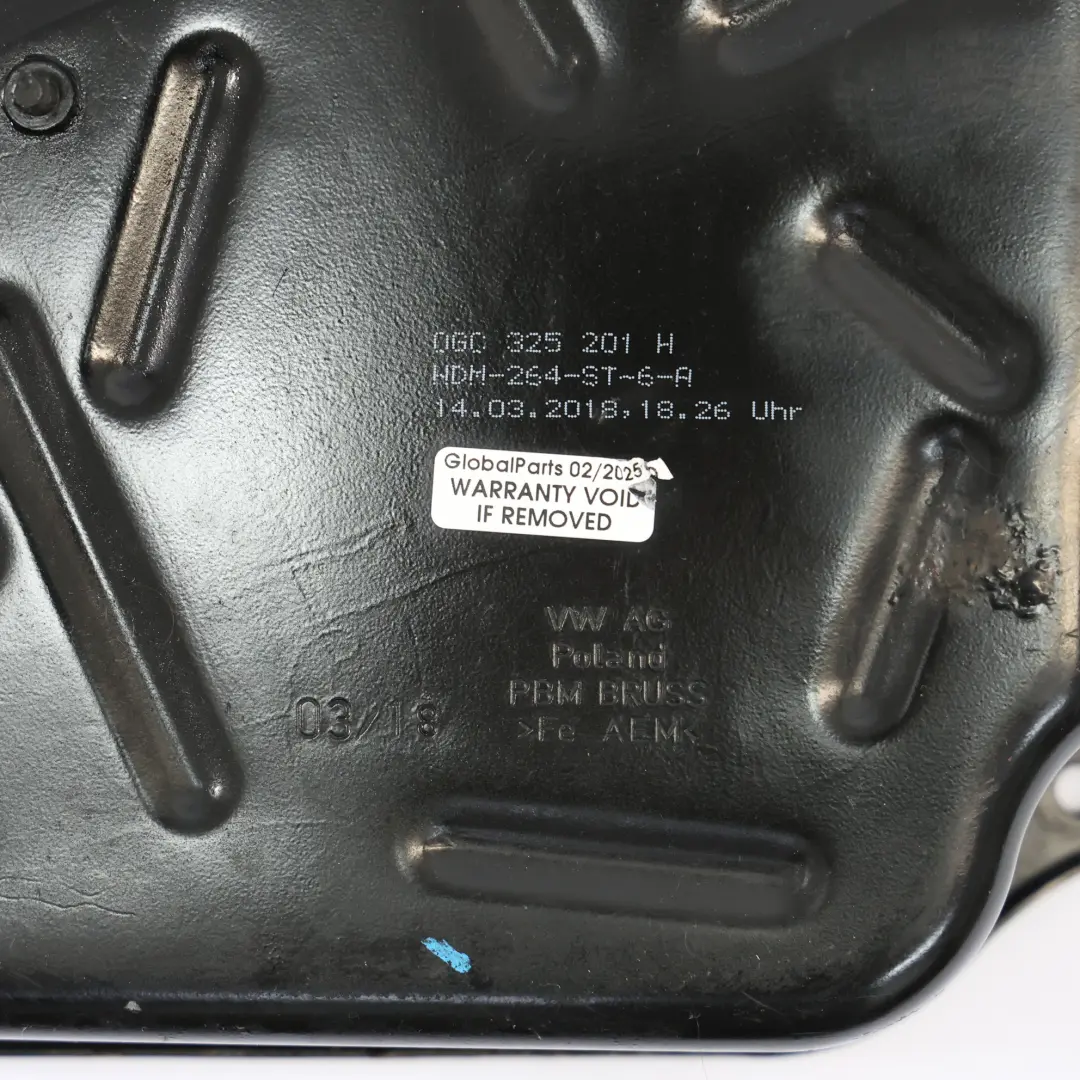 Miska Olejowa Automatyczna Skrzynia Biegów do Audi S3 8V o numerze 0GC325201L Audi S3 8V Miska Olejowa Automatyczna Skrzynia Biegów - SKU 0GC325201L - Numer Części 0GC325201L