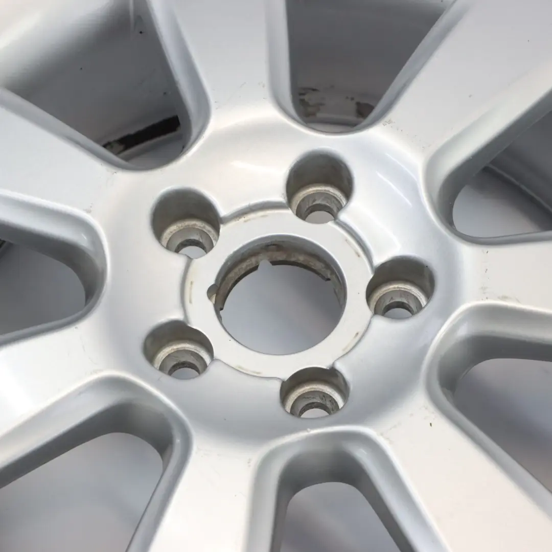 Silberne Leichtmetallfelge 16" 6,5J ET:50 für Seat Leon II mit Teilenummer 1P0601025G Seat Leon II Silberne Leichtmetallfelge 16" 6,5J ET:50 - SKU 1P0601025G-1 - Teilenummer 1P0601025G