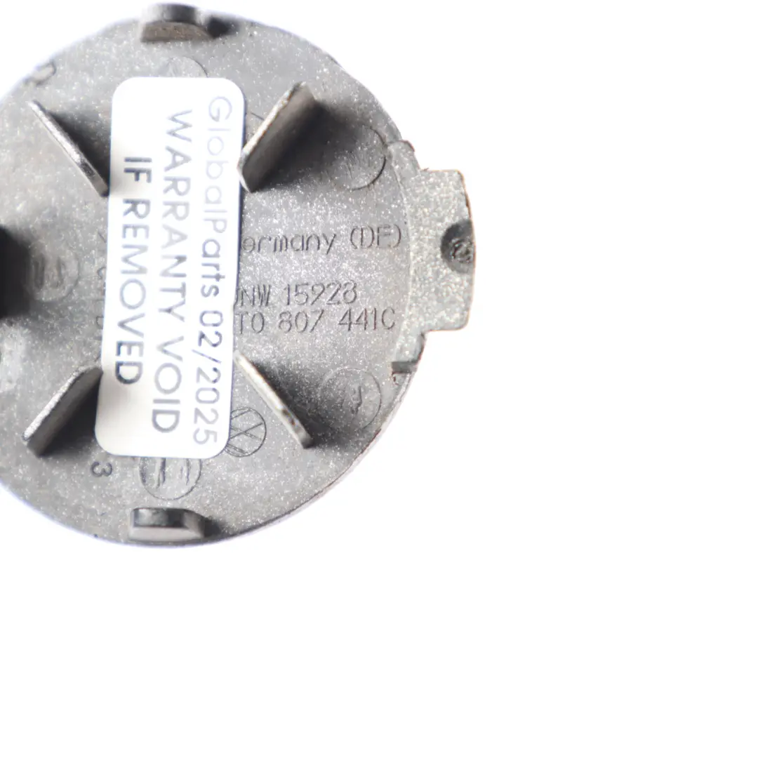 Gancho De Remolque Trasero Negro Profundo - C9X para Volkswagen Touran 1T con número de pieza 1T0807441C Volkswagen Touran 1T Gancho De Remolque Trasero Negro Profundo - C9X - SKU 1T0807441C-DBL - Número de pieza 1T0807441C