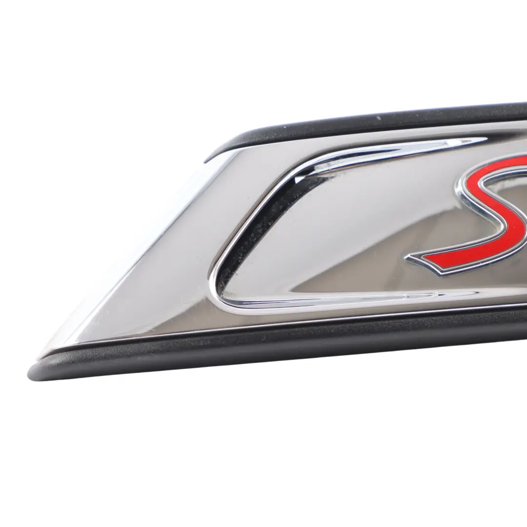 Pannello Alare Indicatore Direzione Cromato Sinistro per Mini S R55 R56 R57 con numero di parte 2751969 Mini S R55 R56 R57 Pannello Alare Indicatore Direzione Cromato Sinistro - SKU 2751969-5 - Numero di parte 2751969