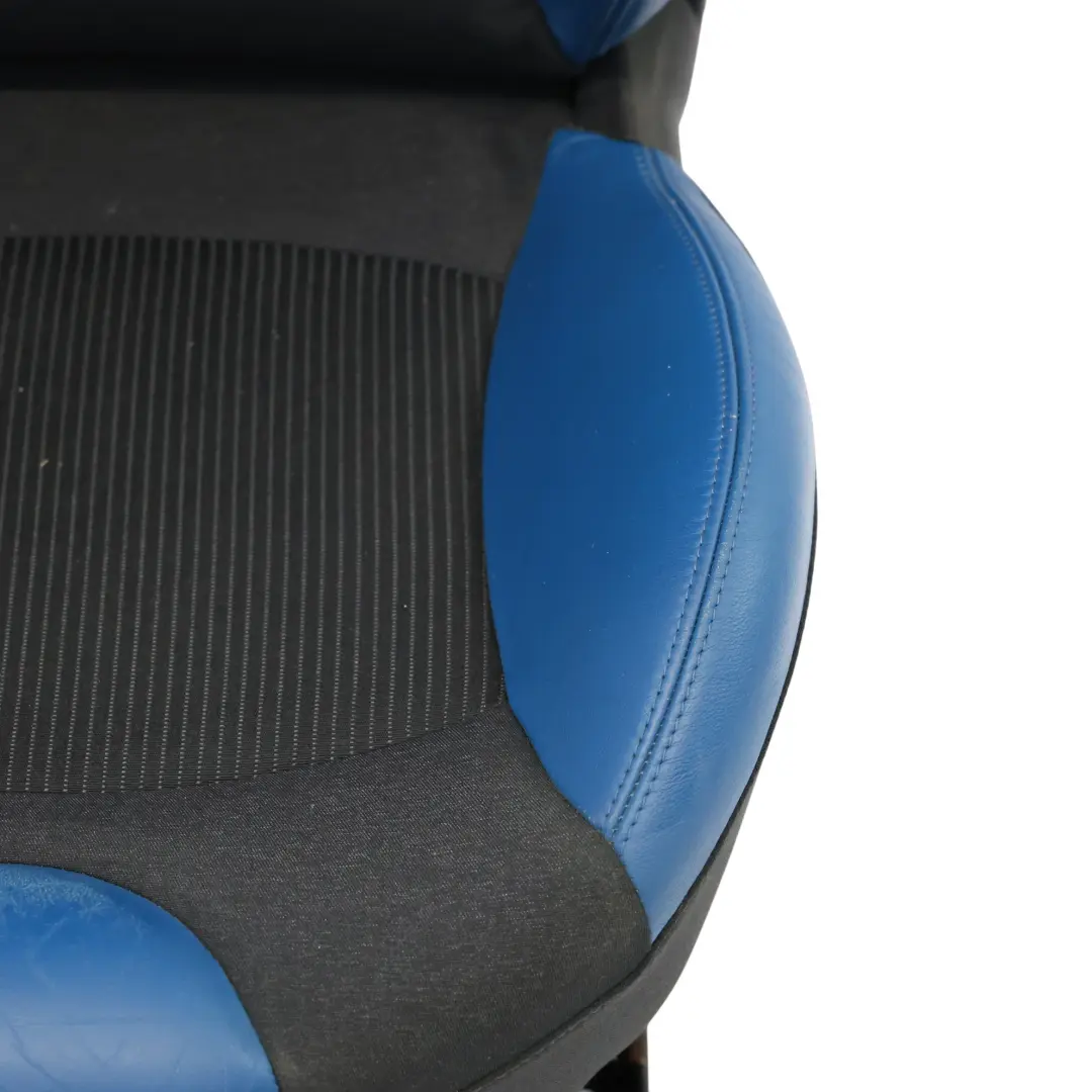 Sedile Anteriore Sportivo In Pelle Destra Pacific Blue per Mini R55 R56 R57 con numero di parte 2753496 Mini R55 R56 R57 Sedile Anteriore Sportivo In Pelle Destra Pacific Blue - SKU 2753496-1 - Numero di parte 2753496