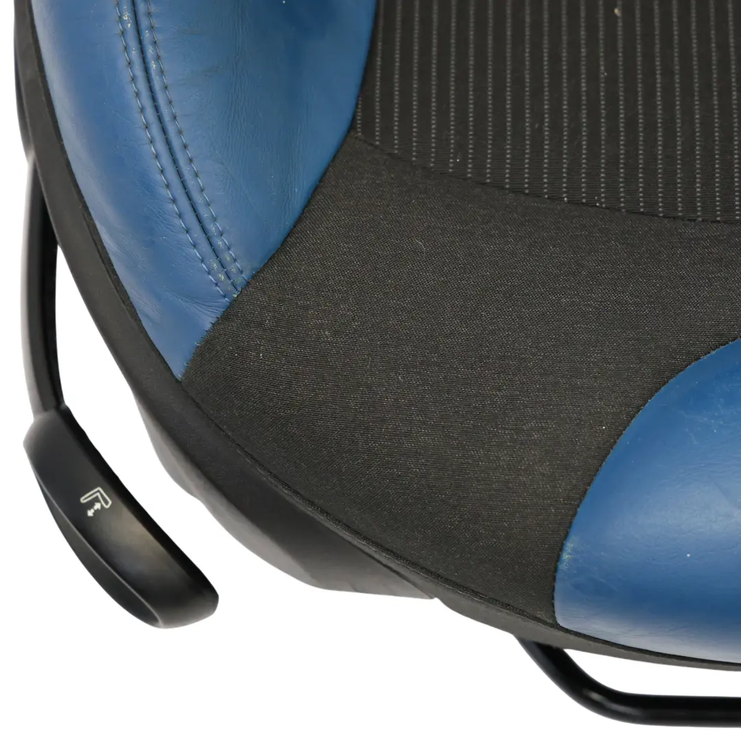 Sedile Anteriore Sportivo In Pelle Destra Pacific Blue per Mini R55 R56 R57 con numero di parte 2753496 Mini R55 R56 R57 Sedile Anteriore Sportivo In Pelle Destra Pacific Blue - SKU 2753496-1 - Numero di parte 2753496