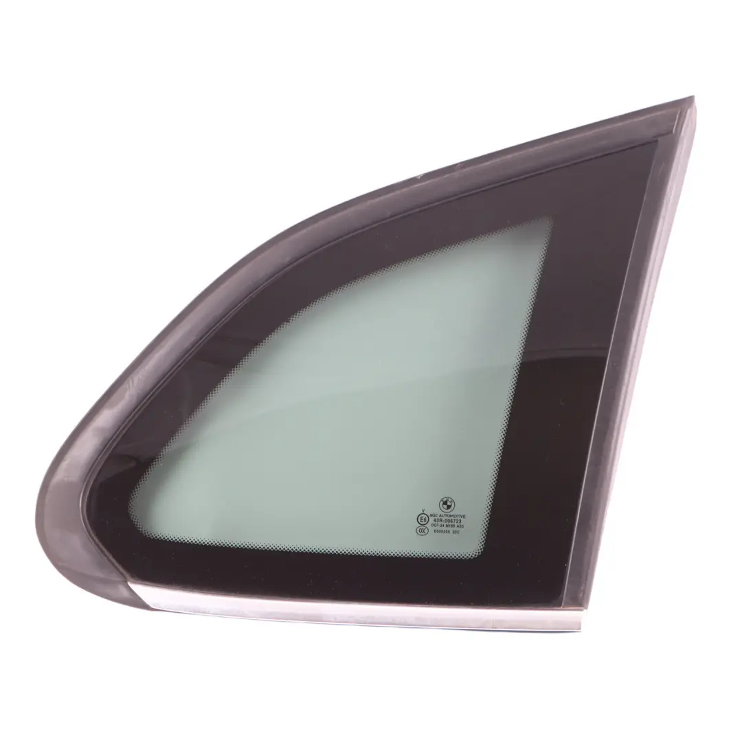 Glass Right O/S Fixed Triangle Window AS3 to BMW X1 E84 Rear with Part number 2991378 BMW X1 E84 Rear Glass Right O/S Fixed Triangle Window AS3 - SKU 2991378 - Part number 2991378