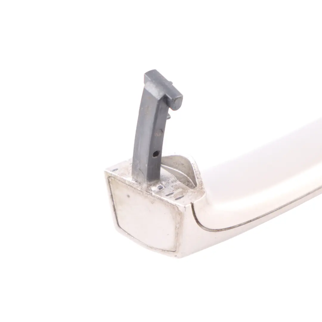 Door Handle Grab Front Right O/S Kaschmir Silver - A72 to BMW X1 E84 with Part number 2992986 BMW X1 E84 Door Handle Grab Front Right O/S Kaschmir Silver - A72 - SKU 2992986-KAS - Part number 2992986