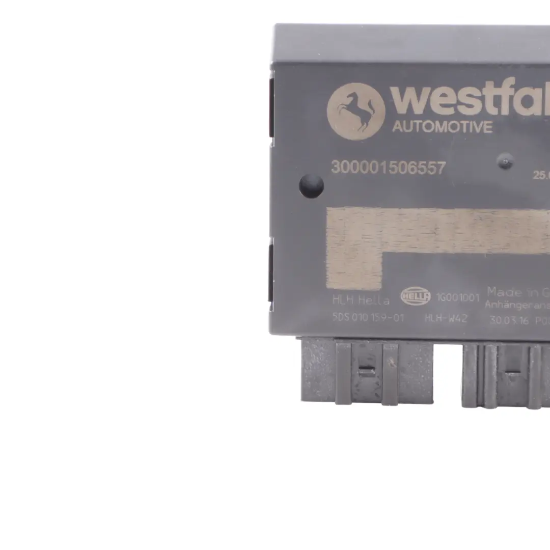 Towing Hitch Trailer Hook Module Control Unit to Audi Q5 8R with Part number 300001506557 Audi Q5 8R Towing Hitch Trailer Hook Module Control Unit - SKU 300001506557 - Part number 300001506557