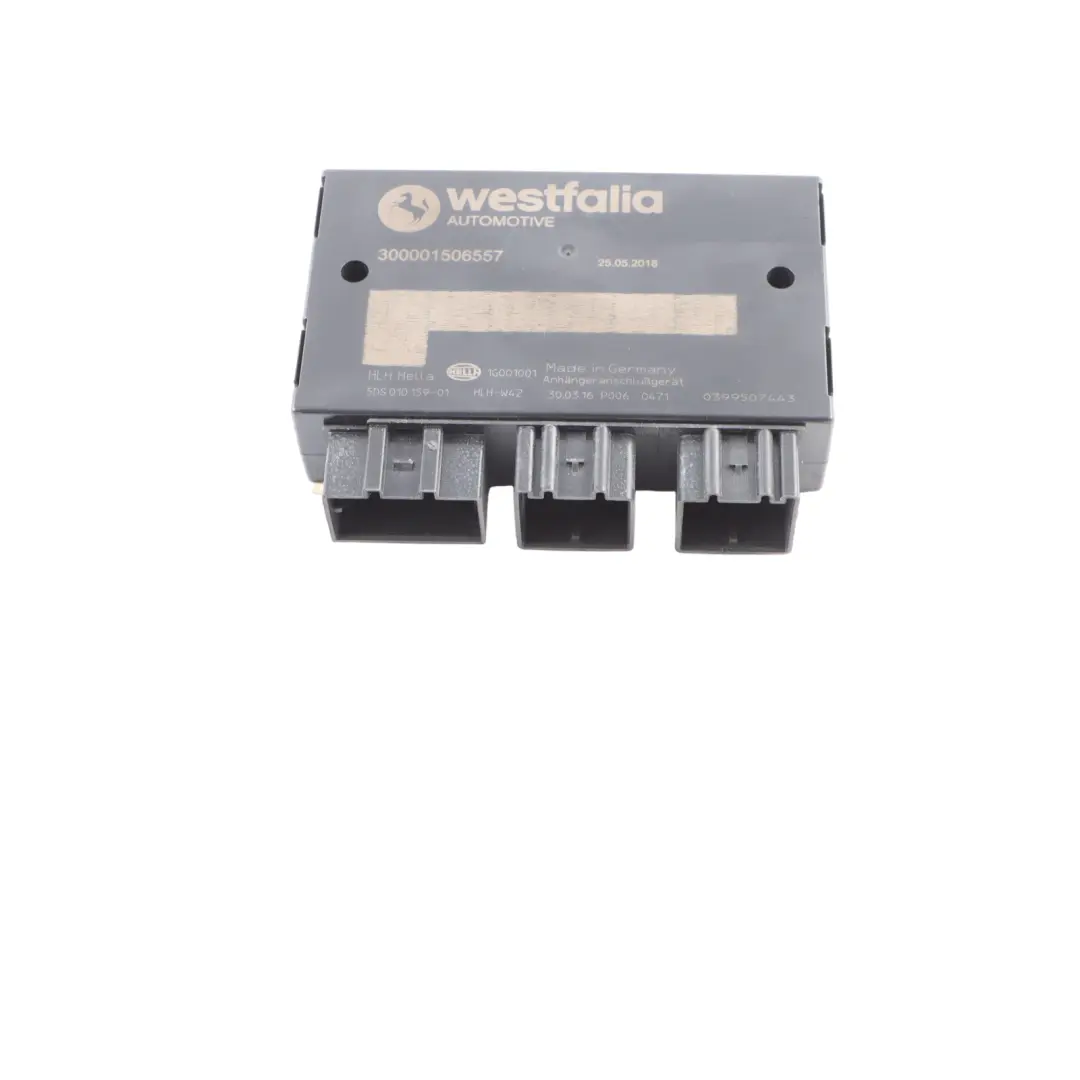 Towing Hitch Trailer Hook Module Control Unit to Audi Q5 8R with Part number 300001506557 Audi Q5 8R Towing Hitch Trailer Hook Module Control Unit - SKU 300001506557 - Part number 300001506557