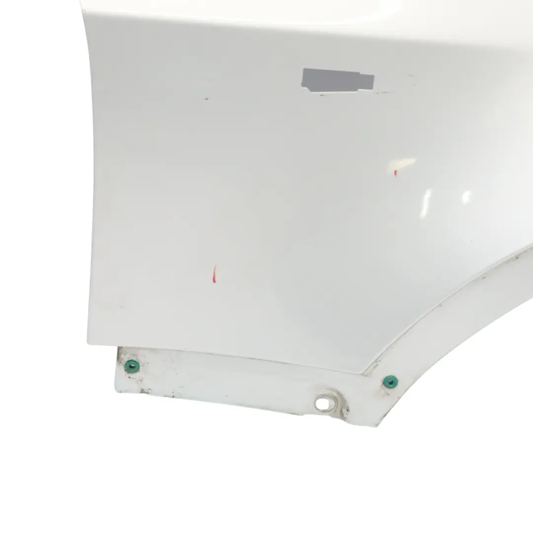 Pannello Laterale Parafango Ala Anteriore Destra Titansilber - 354 per BMW X3 E83 con numero di parte 3403736 BMW X3 E83 Pannello Laterale Parafango Ala Anteriore Destra Titansilber - 354 - SKU 3403736-TS - Numero di parte 3403736