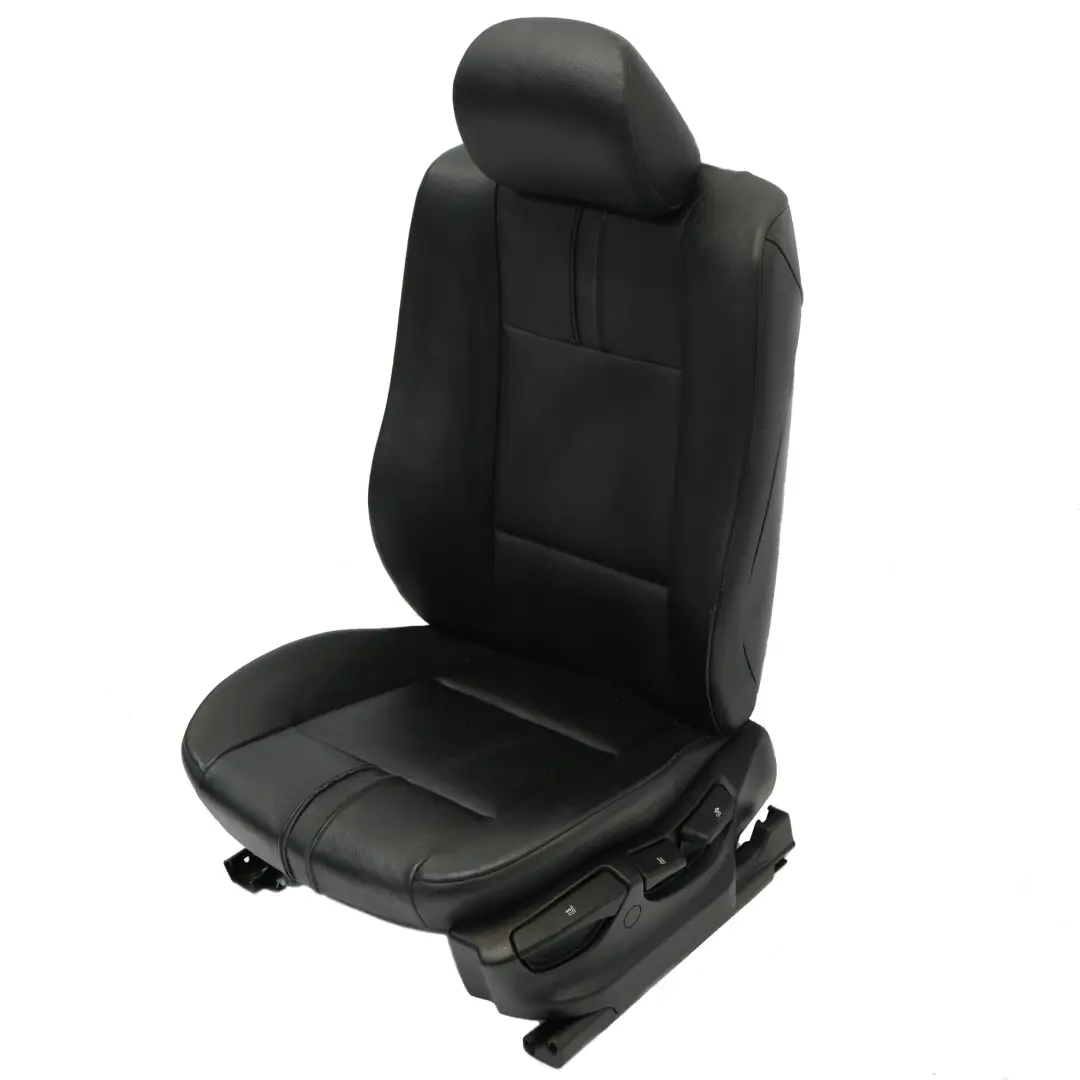 E83Siège avant gauche en cuir noir Ambiente pour BMW X3 à propos du numéro de pièce 3412213 BMW X3 E83Siège avant gauche en cuir noir Ambiente - SKU 3412213 - Numéro de pièce 3412213