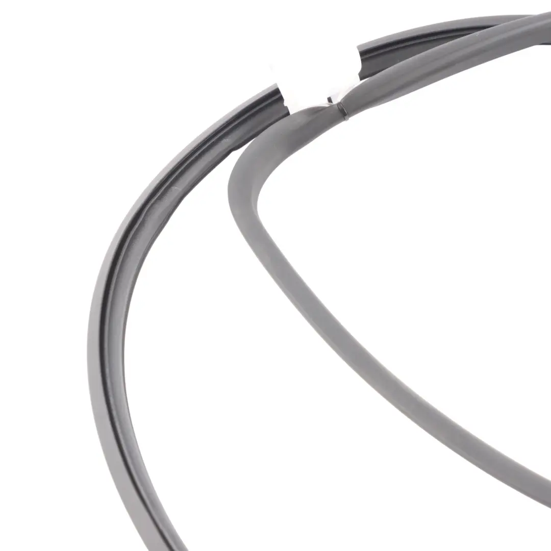 Panoramic Sunroof Interior Frame Seal Rubber Sealing Gasket to Audi Q5 FY with Part number 3G9877439 Audi Q5 FY Panoramic Sunroof Interior Frame Seal Rubber Sealing Gasket - SKU 3G9877439 - Part number 3G9877439
