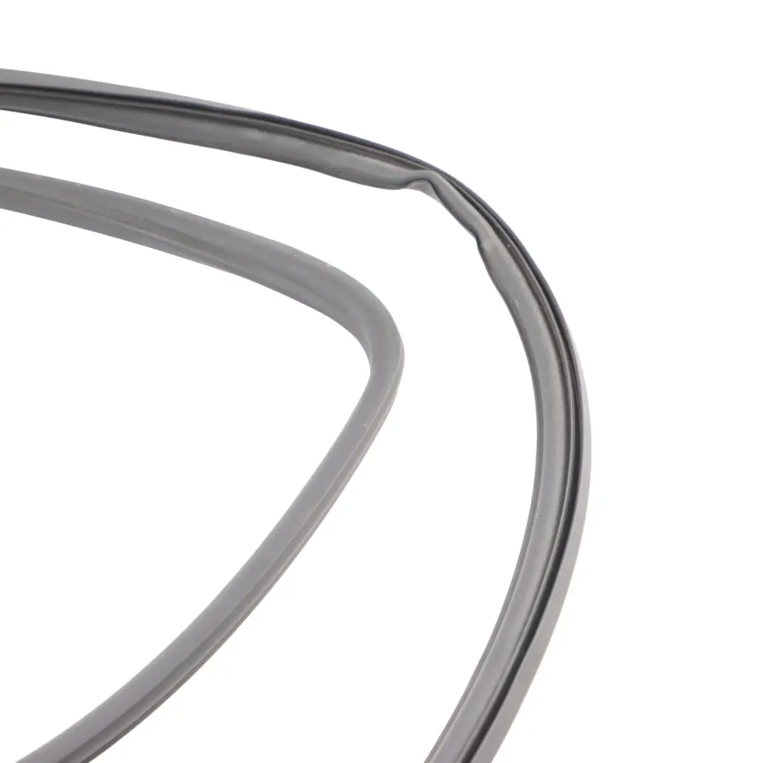 Panoramic Sunroof Interior Frame Seal Rubber Sealing Gasket to Audi Q5 FY with Part number 3G9877439 Audi Q5 FY Panoramic Sunroof Interior Frame Seal Rubber Sealing Gasket - SKU 3G9877439 - Part number 3G9877439