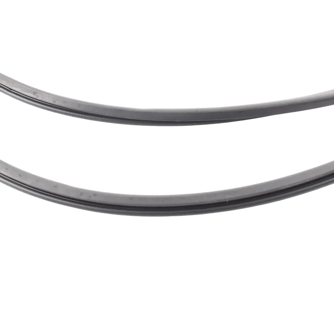 Panoramic Sunroof Inner Frame Seal Rubber Sealing Gasket to Audi Q5 FY with Part number 3G9877459 Audi Q5 FY Panoramic Sunroof Inner Frame Seal Rubber Sealing Gasket - SKU 3G9877459 - Part number 3G9877459