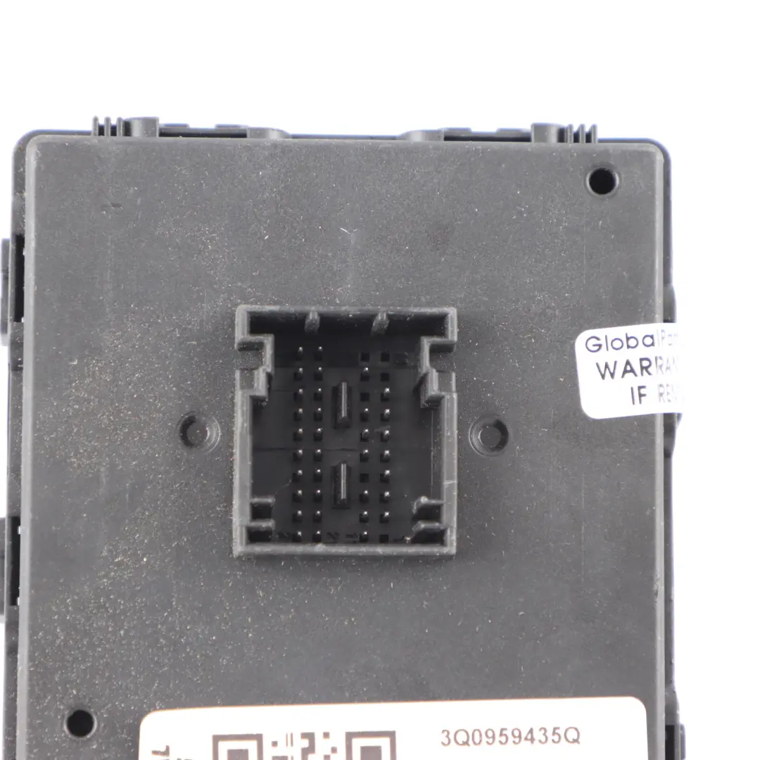 Keyless Entry Module ECU Unit to Volkswagen Audi Skoda Seat with Part number 3Q0959435Q Volkswagen Audi Skoda Seat Keyless Entry Module ECU Unit - SKU 3Q0959435Q - Part number 3Q0959435Q
