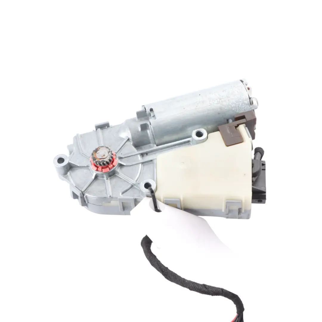Sunroof Sliding Roof Drive Unit Motor Actuator to Audi S4 B7 with Part number 4B0959591J Audi S4 B7 Sunroof Sliding Roof Drive Unit Motor Actuator - SKU 4B0959591J - Part number 4B0959591J