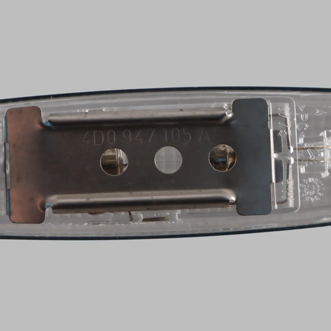 Luz Interior Parasol Izquierda Derecha para Audi TTS 8J con número de pieza 4D0947105A Audi TTS 8J Luz Interior Parasol Izquierda Derecha - SKU 4D0947105A - Número de pieza 4D0947105A