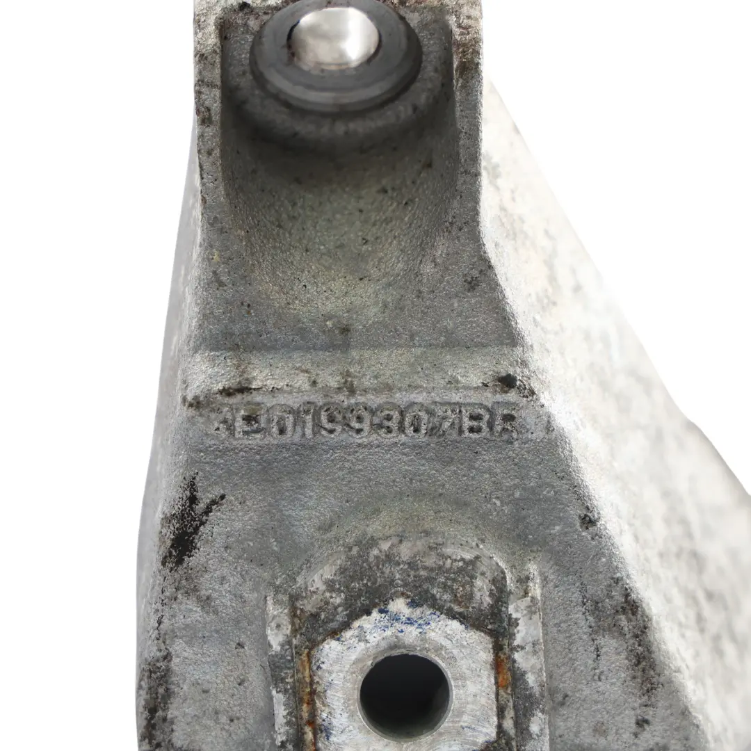 Supporto Supporto Motore Lato Sinistro per Audi S8 D3 con numero di parte 4E0199307BR Audi S8 D3 Supporto Supporto Motore Lato Sinistro - SKU 4E0199307BR - Numero di parte 4E0199307BR