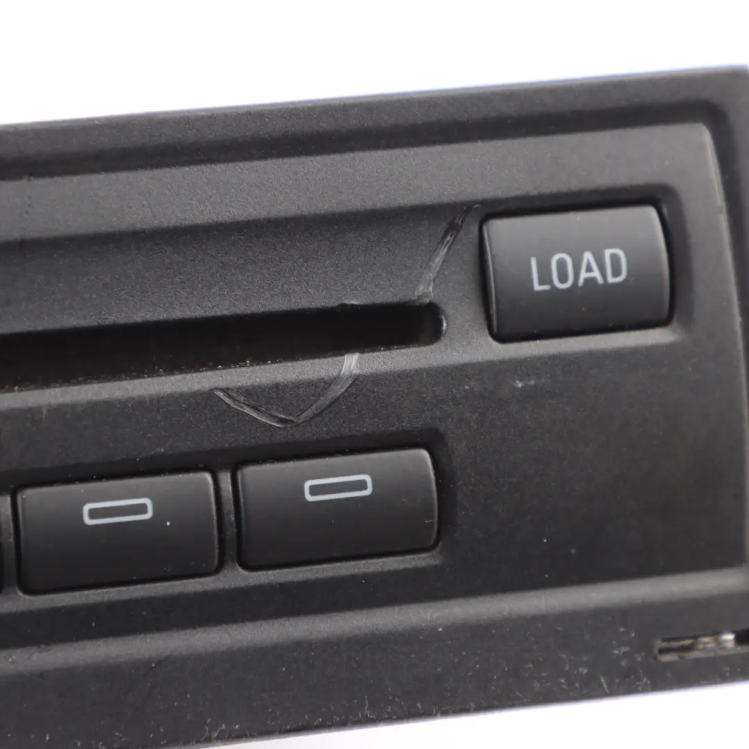 Autoradio Avec Changeur CD 6 Disques MMI pour Audi S6 C6 à propos du numéro de pièce 4E0910110E Audi S6 C6 Autoradio Avec Changeur CD 6 Disques MMI - SKU 4E0910110E - Numéro de pièce 4E0910110E