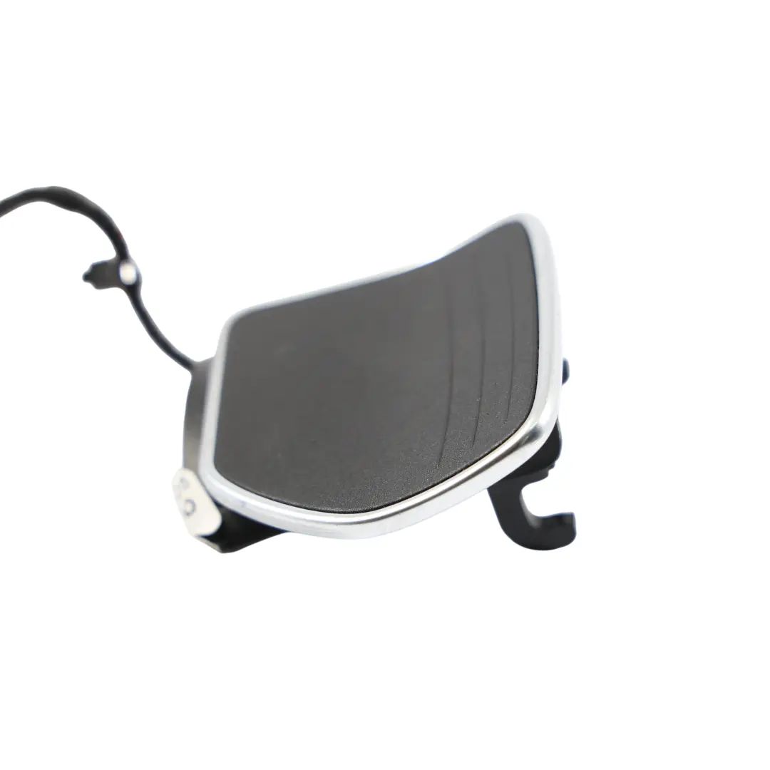 Palettes De Changement De Vitesse Au Volant Plus Droite Audi A5 8T - SKU 4E0951527AC - Numéro de pièce 4E0951527AC