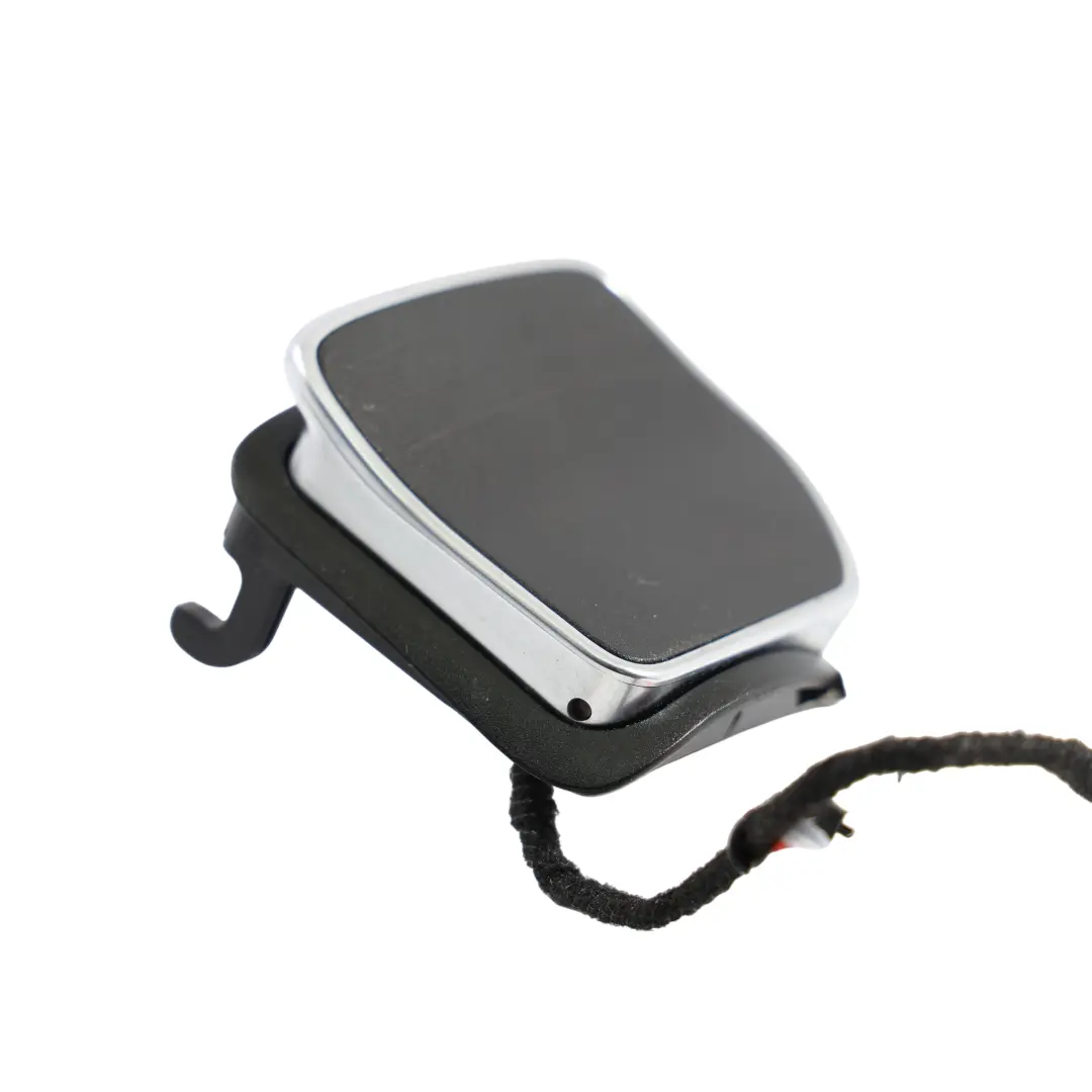 Palettes De Changement De Vitesse Au Volant Plus Droite Audi A5 8T - SKU 4E0951527AC - Numéro de pièce 4E0951527AC