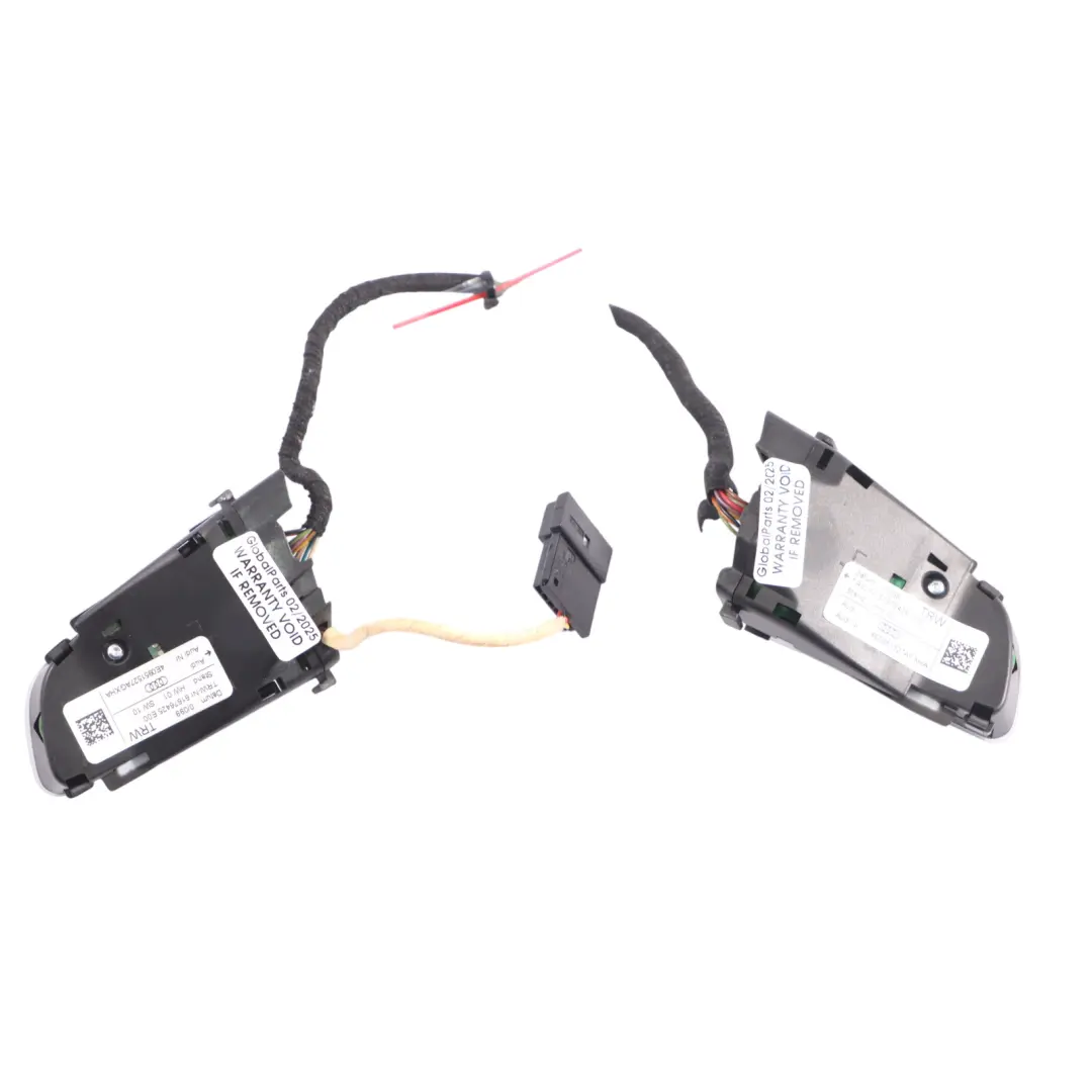 Ensemble Boutons Commande Multifonctions Volant pour Audi A5 8T à propos du numéro de pièce 4E0951527AF Audi A5 8T Ensemble Boutons Commande Multifonctions Volant - SKU 4E0951527AF - Numéro de pièce 4E0951527AF