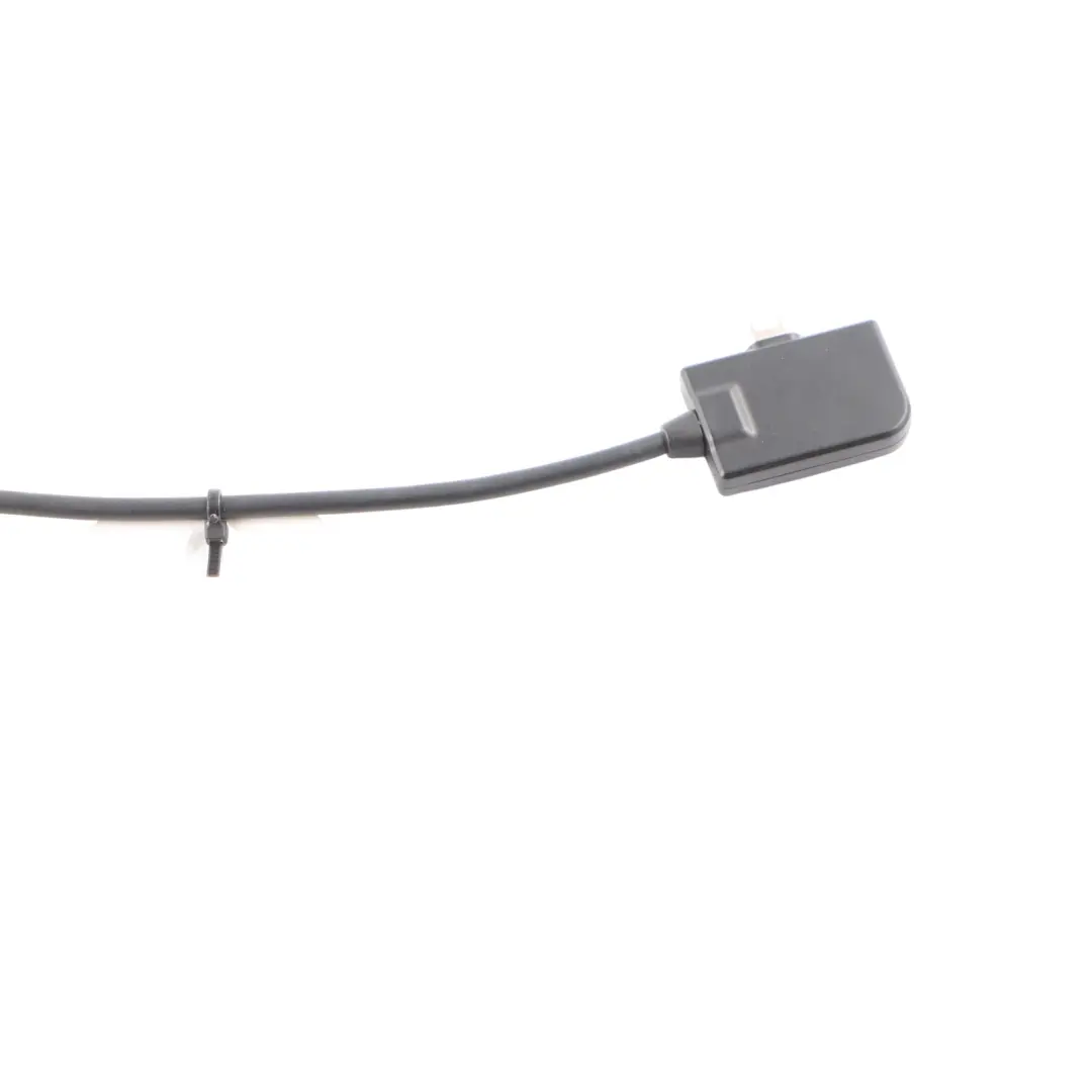 Cavo Adattatore Lightning Per Iphone per Audi A1 8X A4 B8 A6 C7 Q3 8U con numero di parte 4F0051510AL Audi A1 8X A4 B8 A6 C7 Q3 8U Cavo Adattatore Lightning Per Iphone - SKU 4F0051510AL - Numero di parte 4F0051510AL