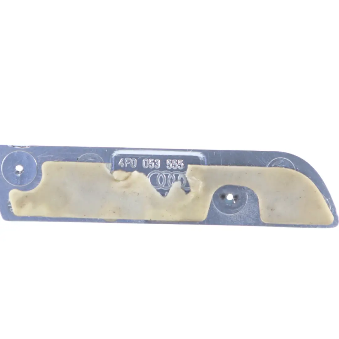 Emblem Audio Surround Sound BOSE Lettering to Audi A6 C6 with Part number 4F0053555 Audi A6 C6 Emblem Audio Surround Sound BOSE Lettering - SKU 4F0053555 - Part number 4F0053555