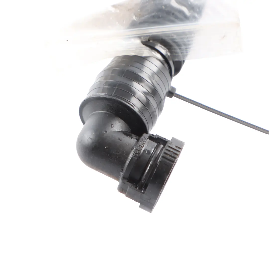 Intake Front Right O/S Hose Pipe Tube to Audi S6 C6 Turbo Air with Part number 4F0129770 Audi S6 C6 Turbo Air Intake Front Right O/S Hose Pipe Tube - SKU 4F0129770 - Part number 4F0129770