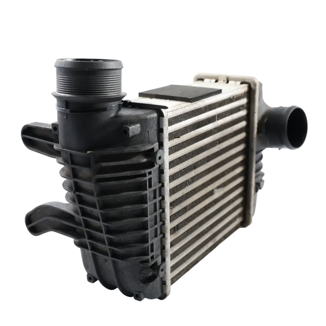 CANC Diesel Motore Radiatore Intercooler Destro per Audi A6 C6 2.7 TDI con numero di parte 4F0145806T Audi A6 C6 2.7 TDI CANC Diesel Motore Radiatore Intercooler Destro - SKU 4F0145806T - Numero di parte 4F0145806T
