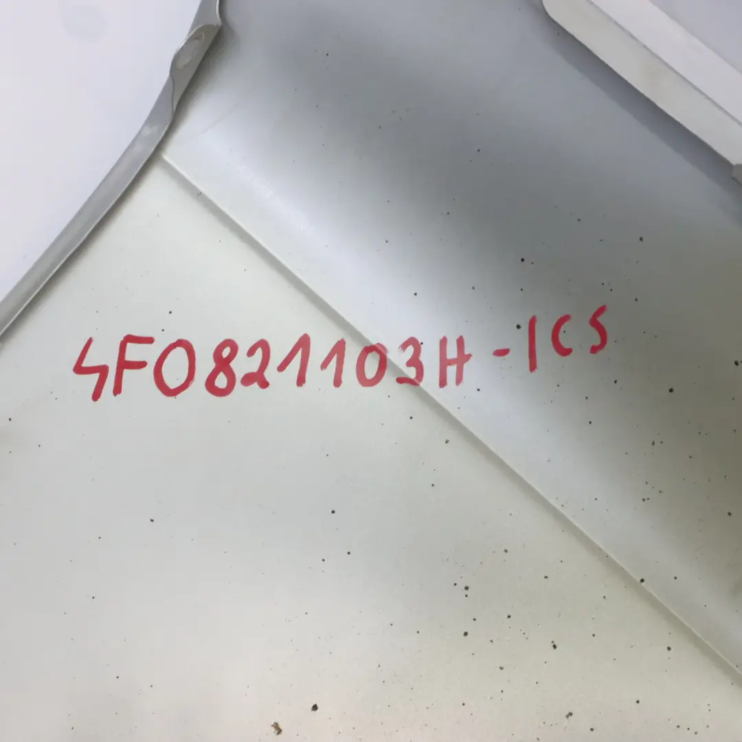 Panel Lateral Delantero Izquierdo Guardabarros Ice Silver - X7W para Audi A6 C6 con número de pieza 4F0821103H Audi A6 C6 Panel Lateral Delantero Izquierdo Guardabarros Ice Silver - X7W - SKU 4F0821103H-ICS - Número de pieza 4F0821103H