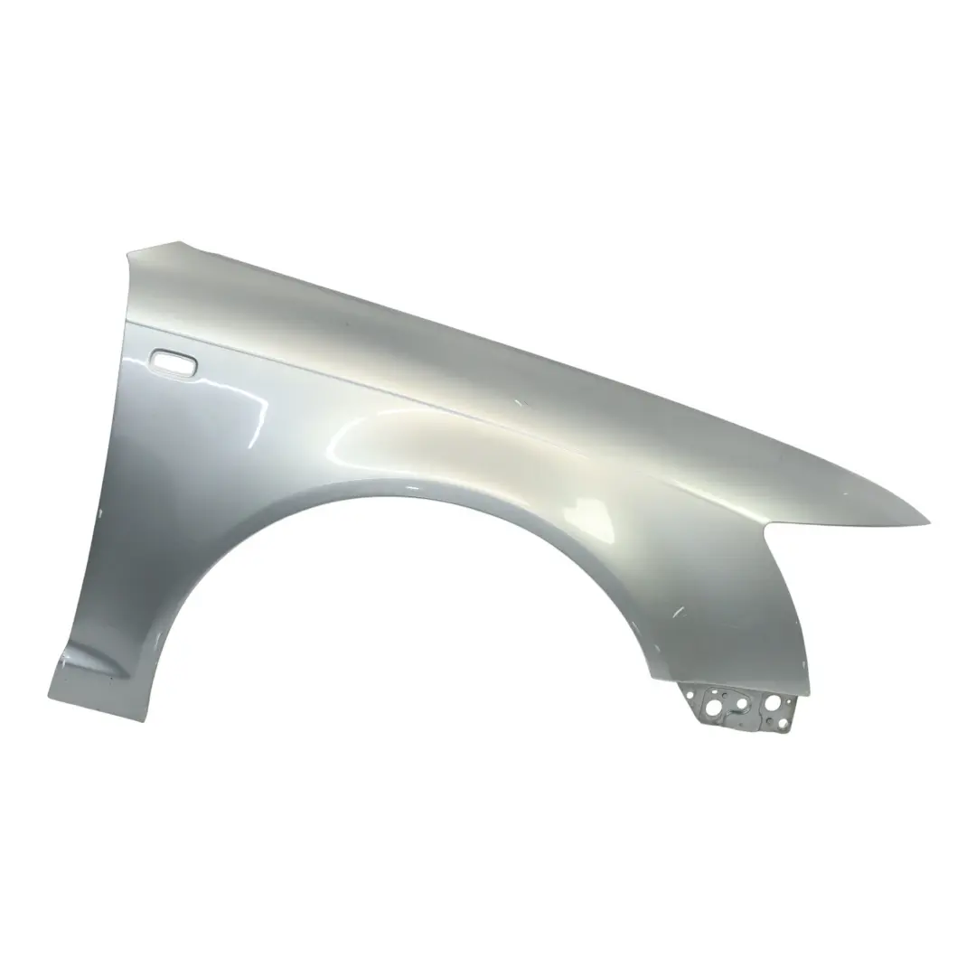 Panneau Latéral Avant Droit Aileron De Coffre Gris Quartz - Y7G pour Audi S6 C6 à propos du numéro de pièce 4F0821104C Audi S6 C6 Panneau Latéral Avant Droit Aileron De Coffre Gris Quartz - Y7G - SKU 4F0821104C-QGR - Numéro de pièce 4F0821104C